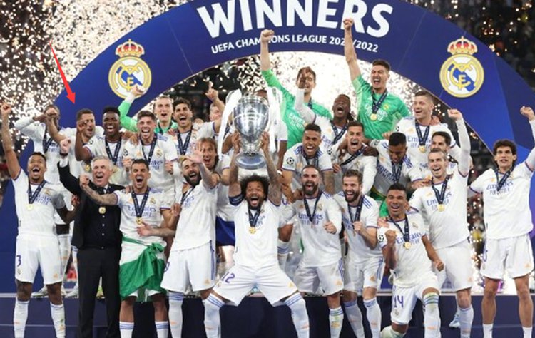 分析这个 分析这个