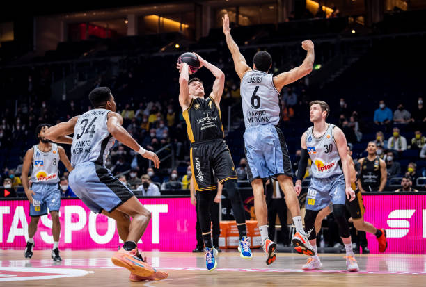 的优异成绩 的优异成绩